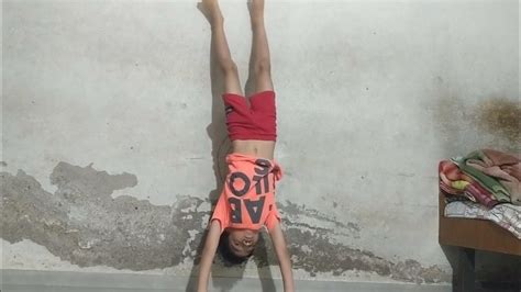 how to do a handstand against the wall - YouTube