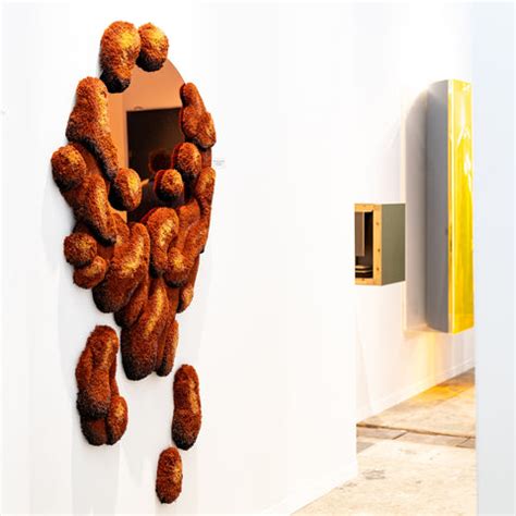 Art Brussels – Objects With Narratives