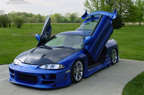 THE TOTAL TUNING: MITSUBISHI ECLIPSE