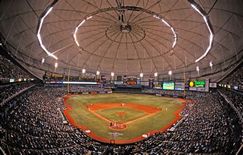 The 3 Largest and 3 Smallest MLB Stadiums by Capacity - Sportscasting | Pure Sports