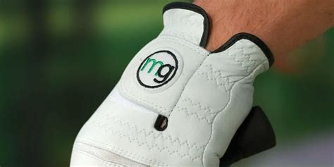 5 Best Golf Gloves in 2022 - Golfawesome