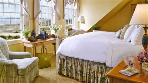 The Wauwinet - Nantucket Massachusetts Hotel | Honeymoon resorts, Romantic inn, Luxury accommodation