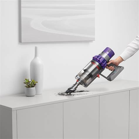 Dyson Cyclone V10 Animal Lightweight Cordless Stick Vacuum Cleaner - Hamilton Vacuums