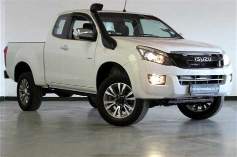 2014 Isuzu KB 300D-Teq Extended cab 4x4 LX for sale in Gauteng | Auto Mart