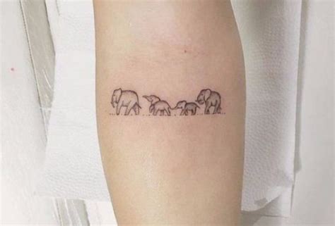 The CUTEST! 10 tiny animal tattoos that we’re totally obsessed with | SHEmazing!