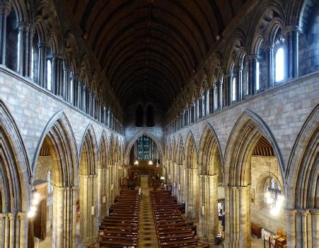 Dunblane Cathedral (Dunblane, 11th century-15th century) | Structurae