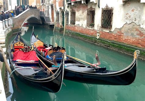 What’s Venice without a Ride on a Gondola? - Eating Europe