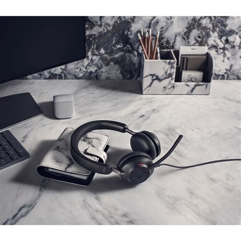 JABRA Evolve2 40 USB-C MS Stereo Black