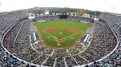 rexcongginche: Dodgers Stadium Logo