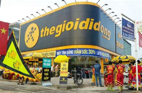 Vietnam’s leading mobile retailer The Gioi Di Dong shutters six stores in month | Tuoi Tre News