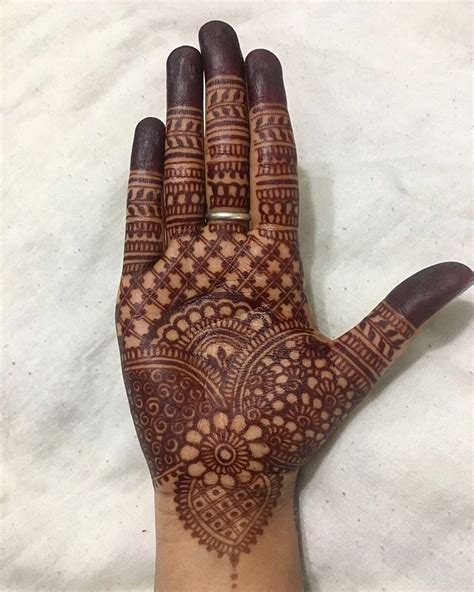 Bhare Hath Ki Mehndi Ke Design - simple si mehandi