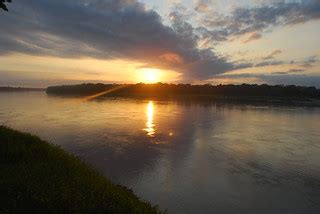 Jungle sunrise over river Madre de Dios | Ivan Mlinaric | Flickr