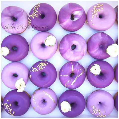 Image may contain: food | Purple desserts, Purple food, Purple cakes