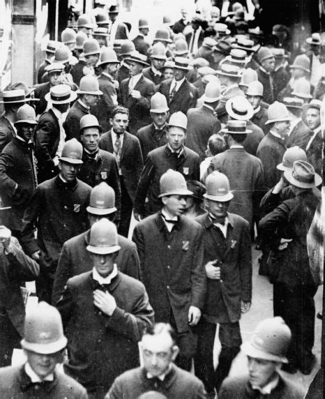 Heretic, Rebel, a Thing to Flout: Crushing the Cops—The 1919 Boston ...