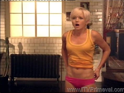 Hannah Spearritt ♫ | Celebrity abs, Celebrities, Hannah