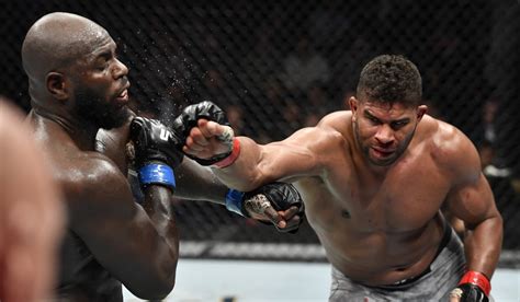 Watch: Alistair Overeem underwent surgery for gruesome lip injury - Extra.ie