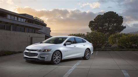 47-MPG Chevrolet Malibu Hybrid: Volt's Sibling Without A Plug May Be First Of Several: MORE UPDATES