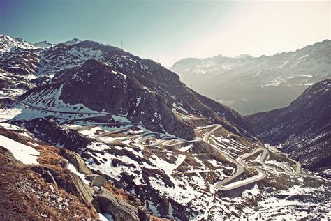 St Gotthard Pass - Switzerland Roads, Mount Everest, Travel Inspiration, Holidays, Mountains ...