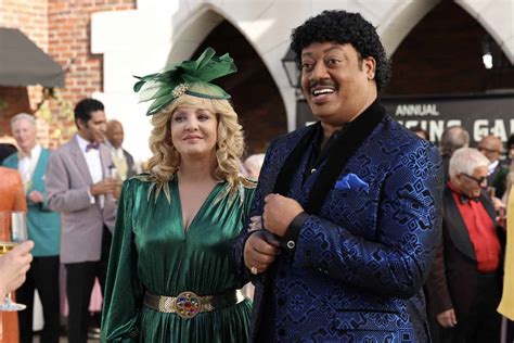 THE GOLDBERGS Season 9 Episode 17 Photos The Strangest Affair Of All ...