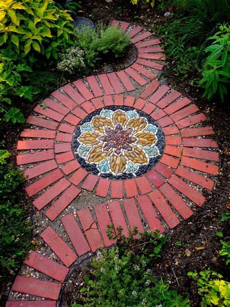 30 Best Decorative Stepping Stones (Ideas and Designs) 2023