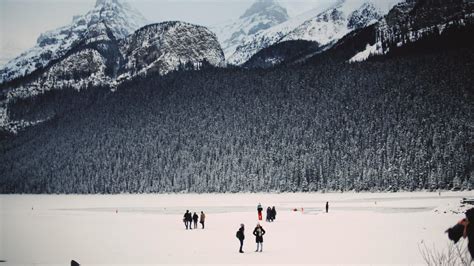 45 Epic Banff Winter Activities (Things to do in Banff in Winter 2023 ...