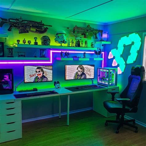 Video gaming setup pc game room | Small game rooms, Gaming room setup, Small gaming room ideas