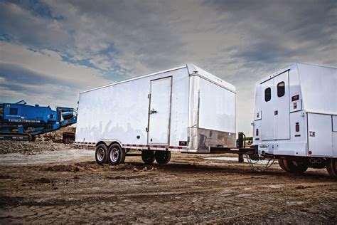 Commercial Equipment Trailer Rentals | Premier Truck Rental