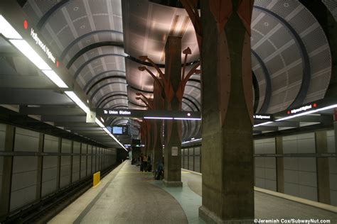 Hollywood/Highland (LA Metro Red Line) Photos Page 2 - The SubwayNut