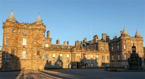 Holyroodhouse sunny exterior_0160_032018 – Amy Laughinghouse Hits the Road