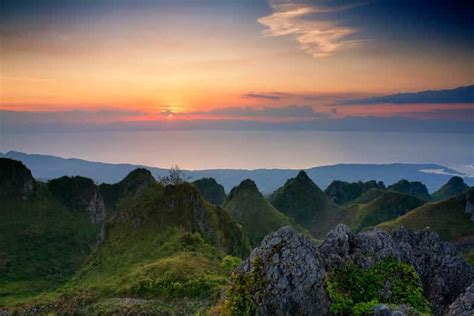 Cebu: Osmeña Peak and Kawasan Falls Canyoneering Day Trip | GetYourGuide