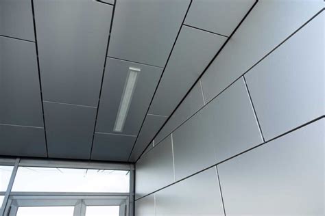 Ceiling Panels - Lorin | Anodized Aluminum