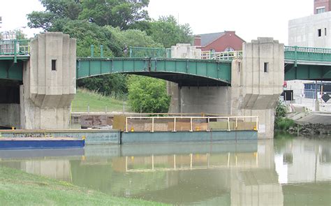 Keep off the Fifth Street Bridge! | The Chatham Voice