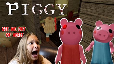 PIGGY SCARY ROBLOX GAME! PIGGY CHASED US! ESCAPE PIGGY - YouTube