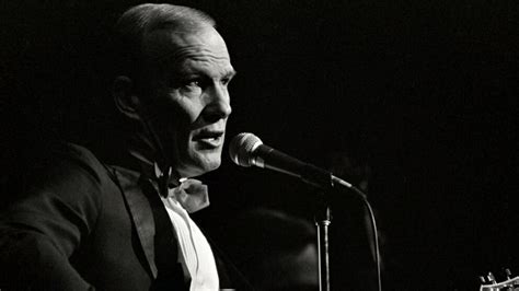 Video Comedian Tom Smothers dead at 86 - ABC News