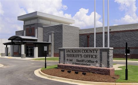 Jackson County Jail & Sheriff's Office - New South Construction