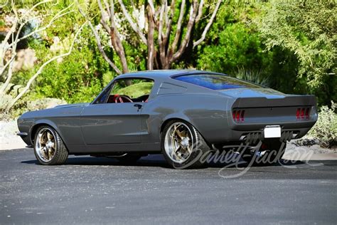 1968 FORD MUSTANG CUSTOM FASTBACK - Rear 3/4 - 254216