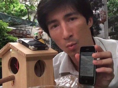 DIY Solar-Powered Bird House Tweets When Birds Arrive Apple Technology, Green Technology, Solar ...