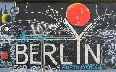 The Berlin Wall, East Side Gallery & Wall Museum | POD Travels