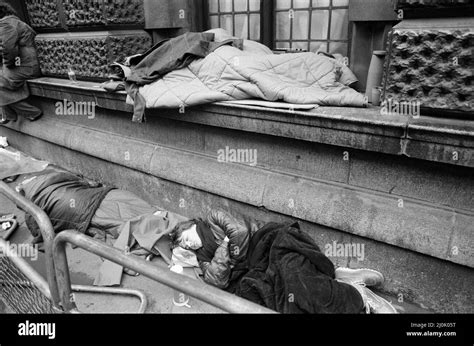 Scenes outside the Old Bailey during the Peter Sutcliffe, Yorkshire Ripper, trial. Pictured ...