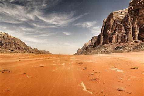 Middle East Desert Wallpaper