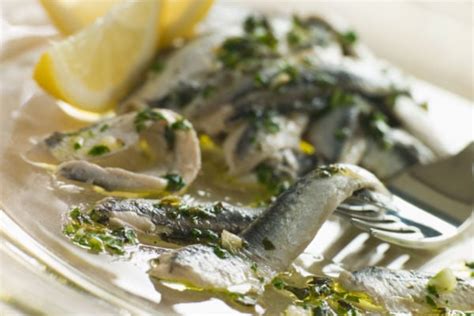 Sardines Vs Anchovies - Which Is Best?