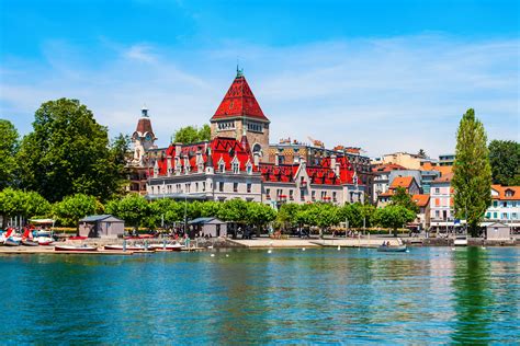 Lausanne summer guide: a student's guide to (re) exploring the city