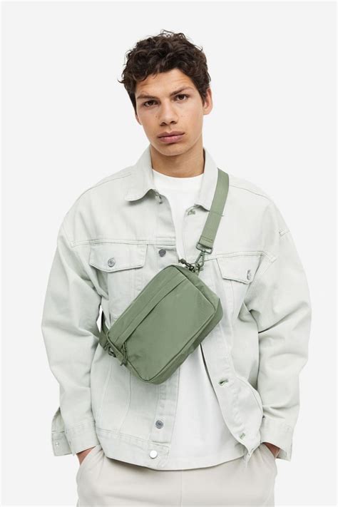 Shoulder bag - Khaki green - Men | H&M