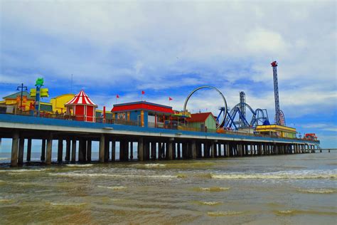 An Arkies Musings: Pleasure Pier in Galveston, Texas