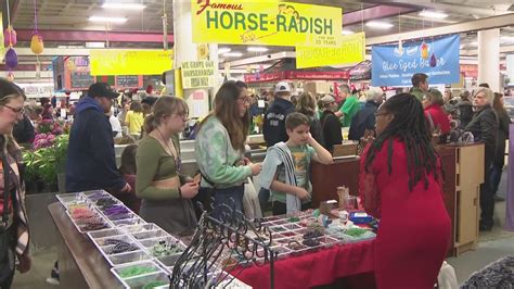 Broadway Market offers a 'sneak peak' ahead of Easter season | wgrz.com