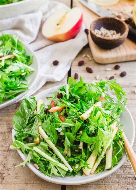 Mizuna Lettuce Salad - with Apples, Raisins & Honey Lemon Dressing