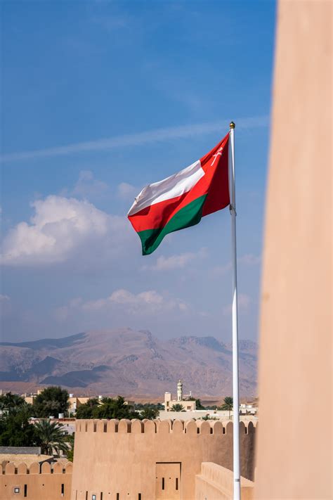 Discover Oman: Culture, Tradition, Festivals