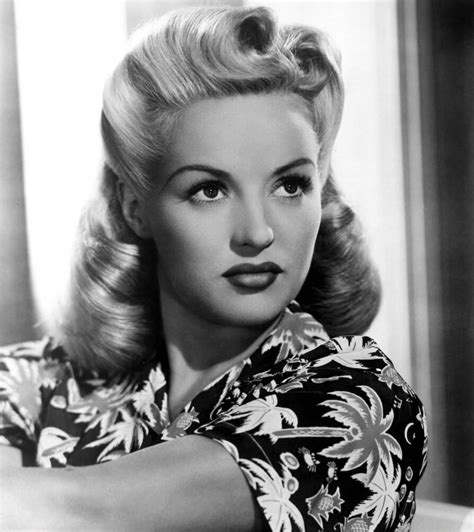 50s Hairstyles - 20 Vintage Hairstyles of 1950