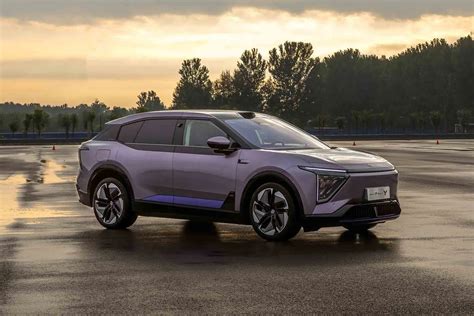 2023 China Luxury Electric Suv Ev Range 810km New Energy Vehicles 4wd ...