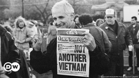 'Pentagon Papers' whistleblower Daniel Ellsberg dies aged 92 – DW – 06 ...